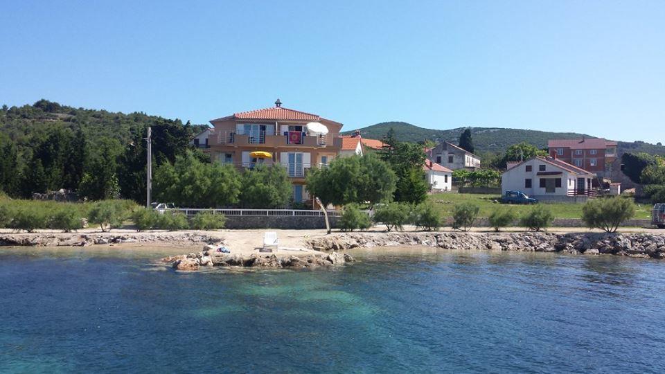 Apartament Njofra Banj Zewnętrze zdjęcie