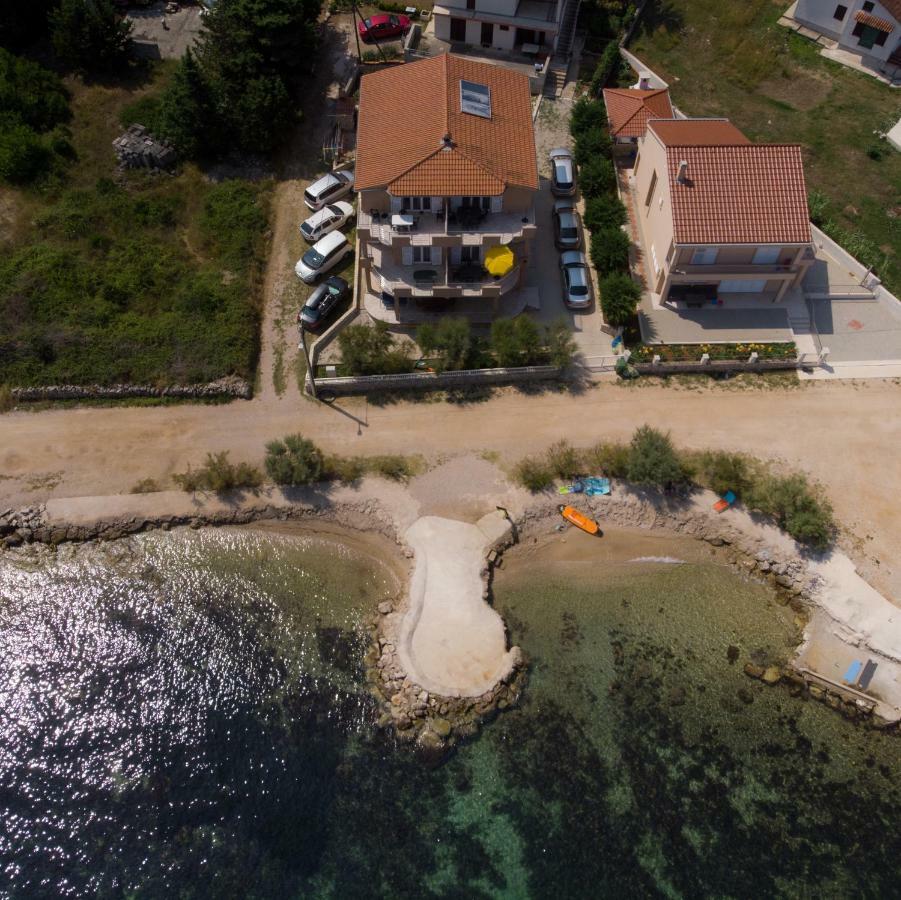 Apartament Njofra Banj Zewnętrze zdjęcie